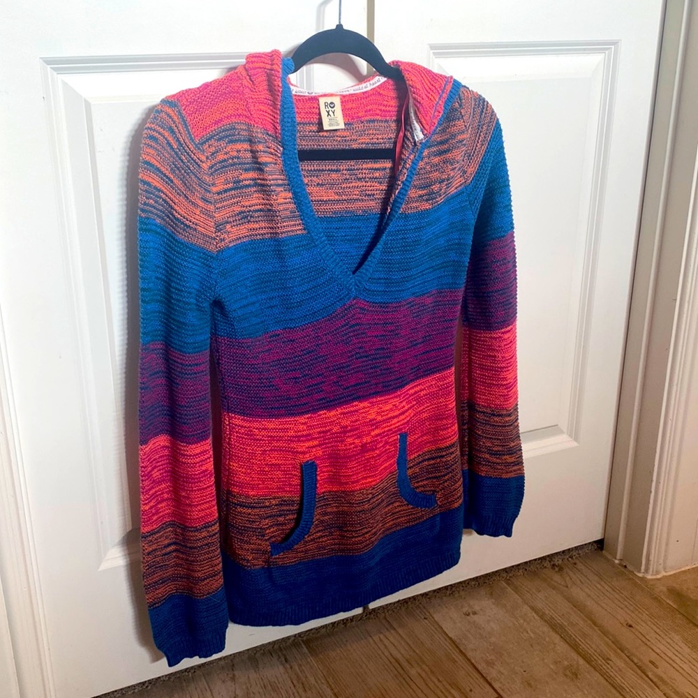 Roxy multi colored sweater with pockets and hood size small
